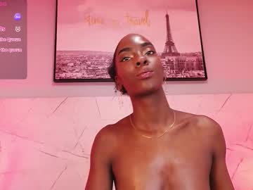 Annyfiore Chaturbate stream image from August 31, 2025
