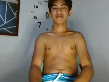 Asiancockhero22 Chaturbate stream image from August 31, 2025