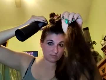 Bixlerdesta Chaturbate stream image from August 31, 2025