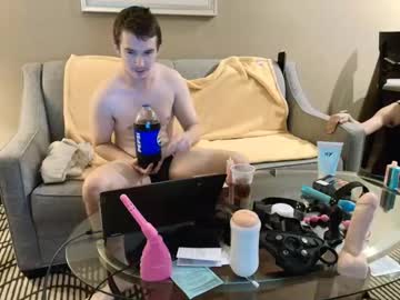_Beautyandthecock_ Chaturbate stream image from August 31, 2025