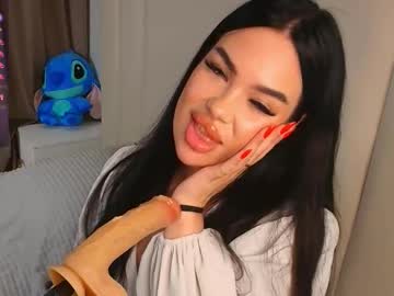 Blowjob_Queeny Chaturbate stream image from August 31, 2025