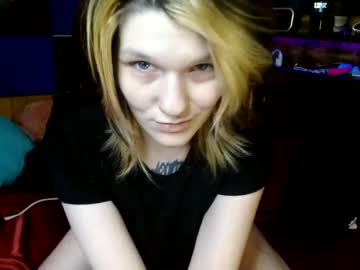 Pixiedustslove Chaturbate stream image from August 31, 2025