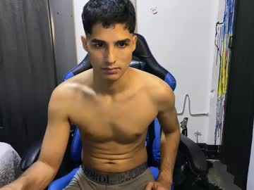 Jhon_2000s Chaturbate stream image from August 31, 2025