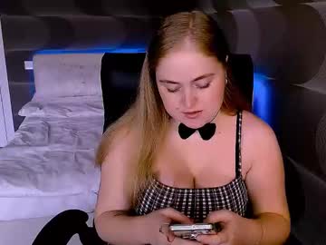 Tori_Blond Chaturbate stream image from August 31, 2025
