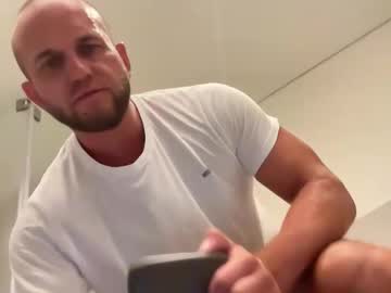 Valeraden Chaturbate stream image from August 31, 2025