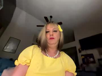 Whisperlace Chaturbate stream image from August 31, 2025
