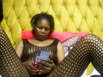 Zinnah_Hadid Chaturbate stream image from August 31, 2025