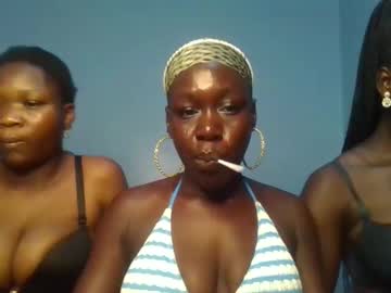 Bluey9 Chaturbate stream image from August 31, 2025