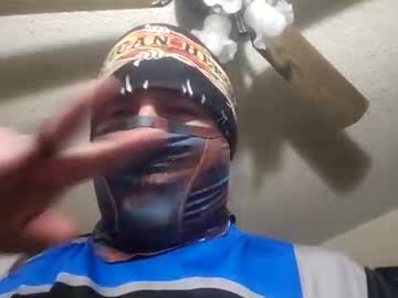 Coronaviruscarekit Chaturbate stream image from August 31, 2025