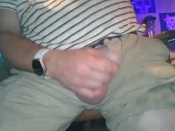 Kleeeen Chaturbate stream image from August 31, 2025