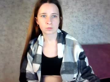 Linnsweety Chaturbate stream image from August 31, 2025