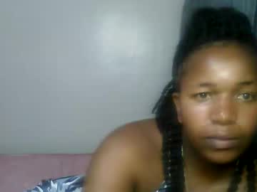 Midnightaura001 Chaturbate stream image from August 31, 2025