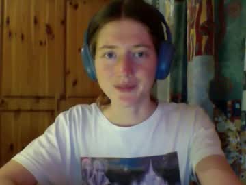 Purple_Cat55 Chaturbate stream image from August 31, 2025