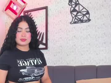 Dara_Queen7 Chaturbate stream image from August 31, 2025