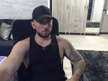 Kyleekox Chaturbate stream image from August 31, 2025