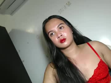 Sassyscarlet_ Chaturbate stream image from August 31, 2025