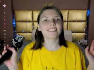 Babydoll_Ginny Chaturbate stream image from August 31, 2025