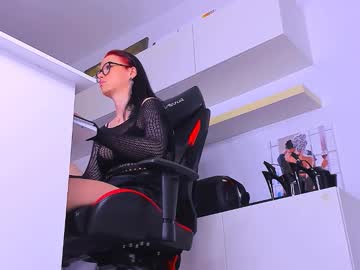 Meganstones Chaturbate stream image from August 31, 2025