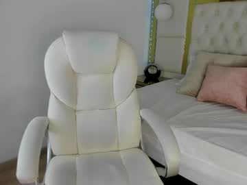 Samantharoseee Chaturbate stream image from August 31, 2025