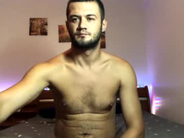 Youarfunboy Chaturbate stream image from August 31, 2025