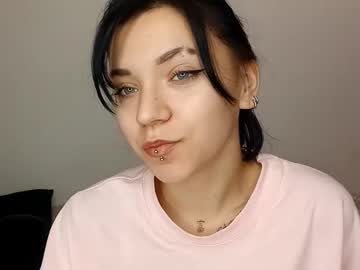 Romeliahastert Chaturbate stream image from August 31, 2025