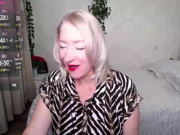 Hunters_Woman Chaturbate stream image from August 31, 2025