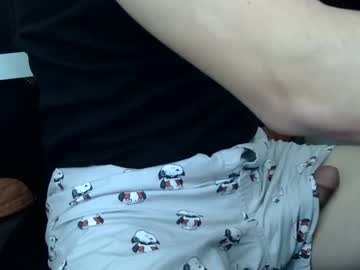 Hispanicdude10 Chaturbate stream image from August 31, 2025
