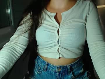 Jesi_25 Chaturbate stream image from August 31, 2025