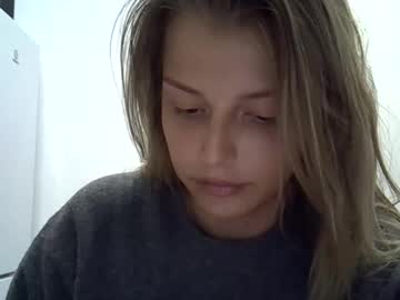 _Luna777 Chaturbate stream image from August 31, 2025