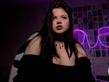 Goddessdarina Chaturbate stream image from August 31, 2025