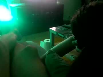Frenchbeardman Chaturbate stream image from August 31, 2025