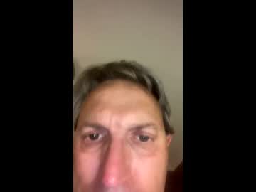 Icums4u Chaturbate stream image from August 31, 2025