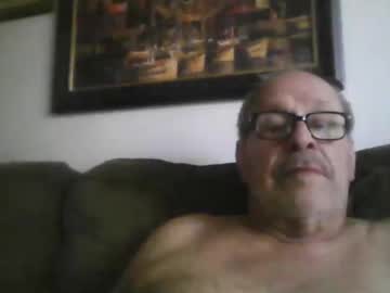 Kfries Chaturbate stream image from August 31, 2025