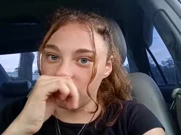 Erinwolf7 Chaturbate stream image from August 31, 2025