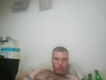 Foxxx1982 Chaturbate stream image from August 31, 2025