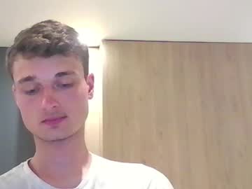 London_Tomy Chaturbate stream image from September 01, 2025