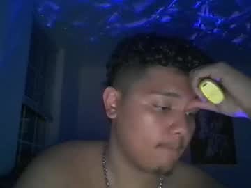 Collegehispaniclad Chaturbate stream image from September 01, 2025