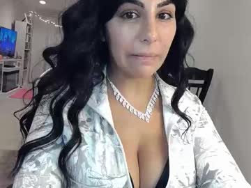 Urgoddessmarla Chaturbate stream image from September 01, 2025