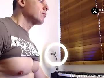Tomfoxcam Chaturbate stream image from September 01, 2025