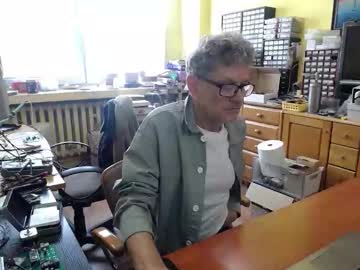 Korek24hot Chaturbate stream image from September 01, 2025
