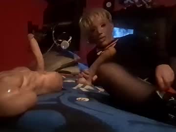 Onlyoralllee Chaturbate stream image from September 01, 2025