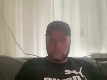 Rowannp Chaturbate stream image from September 01, 2025