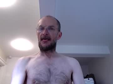 Basiccamguy Chaturbate stream image from September 01, 2025