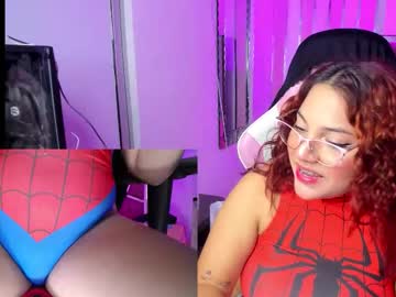 Petitesofia_ Chaturbate stream image from September 01, 2025