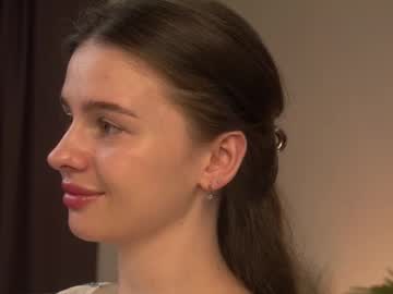 Lunaolivia_ Chaturbate stream image from September 01, 2025