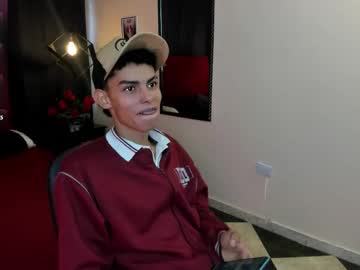 Room_69xxx Chaturbate stream image from September 01, 2025