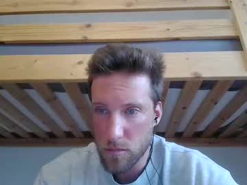 Moms_Little_Monster Chaturbate stream image from September 01, 2025