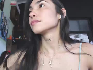 Mulan_O Chaturbate stream image from September 01, 2025