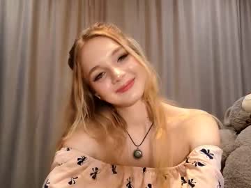 Redhairperformance Chaturbate stream image from September 01, 2025
