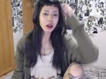 Wavy_Nights Chaturbate stream image from September 01, 2025